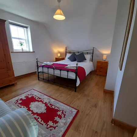 Donegal Thatched Tatil Evi