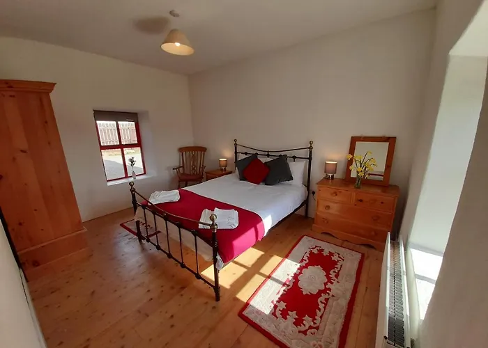 Donegal Thatched Cottage Дом отдыха